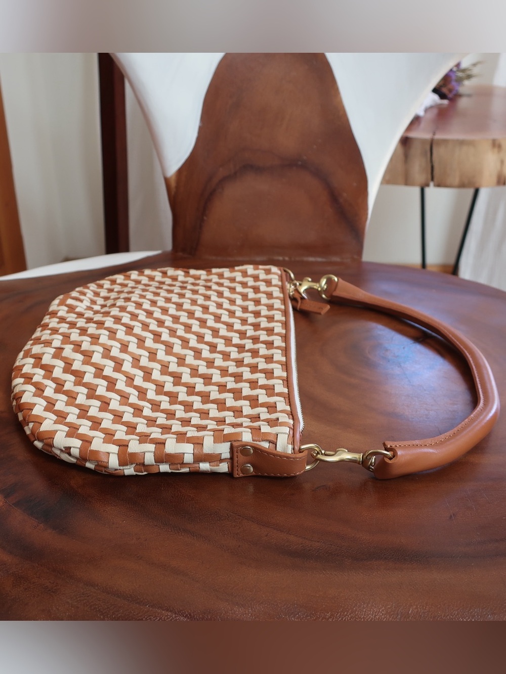Clare V. Petit Moyen in Natural Cream Woven Zig Zag - Picture 2 of 11